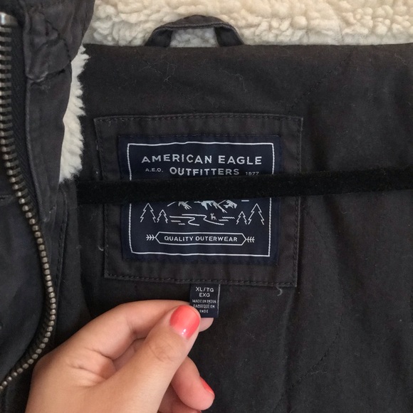 Women’s American Eagle Winter Jacket - Picture 3 of 6